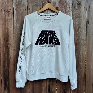 DISNEY PARKS STAR WARS Sweatshirt White Black Embroidered Retro Scroll Logo